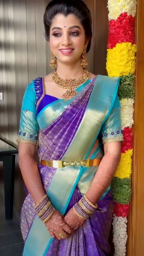 Double Colour Saree Blouse Design, Blue Bridal Saree, One Gram Gold Jewellery, Blue Blouse Designs, Silk Saree Blouse Designs Patterns, Blouse Designs Catalogue, New Saree Blouse Designs, Wedding Saree Blouse Designs, Traditional Blouse Designs