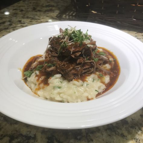 Recipe—Crock-Pot Italian Pot Roast and Parmesan Risotto Pot Roast Sandwiches, Italian Pot Roast, Parmesan Risotto, Entertaining Dinner, Crockpot Roast, Pot Roast Slow Cooker, Cheap Dinners, Risotto Recipes, Beef Dishes