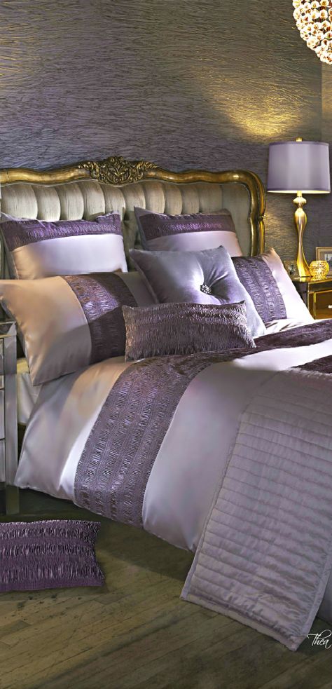 Vibrant Purple ● Bedroom Purple Bedroom Decor For Women, Romantic Purple Bedroom, Bedroom Decor Purple, Grey Bedspread, Purple Bedroom Ideas, Oasis Decor, Purple Bedroom Decor, Lavender Room, Bedroom Decor For Women