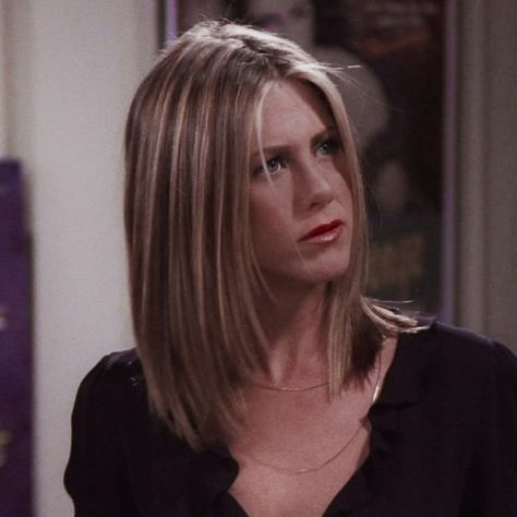 Rachel Season 8 Hair, Jeniffer Aniston Short Hair, Rachel Green Season 8 Haircuts, Rachel Green Hair Season 8, Jennifer Aniston Short Hair, Jennifer Aniston Haircut, Highlight Inspiration, Rachel Green Hair, Rachel Haircut