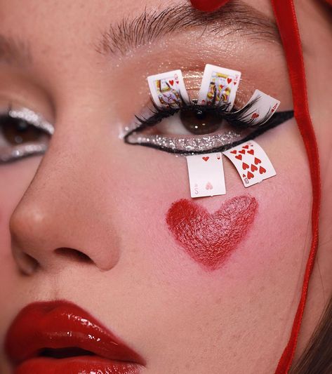 Deck Of Cards Makeup, Card Makeup, Uno Card, Dope Makeup, Create Something, Something Beautiful, Deck Of Cards, Alice In Wonderland, Hair Makeup