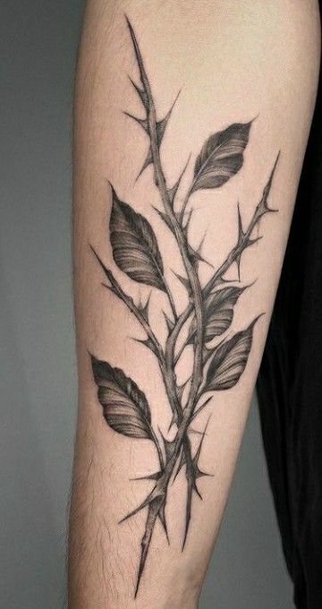 Rose Thorn Tattoo, Tattoo Designs On Neck, Rose Vine Tattoos, 44 Tattoo, Thorn Tattoo, Backpiece Tattoo, Pisces Tattoo, Flores Tattoo, Bone Tattoos