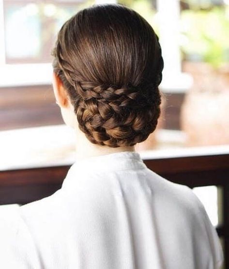 Braid Bun Hairstyles, Sleek Bun Hairstyles, Easy And Beautiful Hairstyles, Hairstyle Examples, Braided Bun Hairstyles, Trendy Hairstyle, Bun Hairstyle, Hair Up Styles, Hairstyle Look