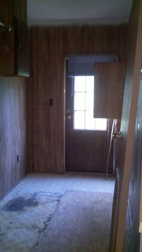 Mobile Home Remodel Ideas, Diy Mobile Home Remodel, Mobile Home Remodel, Mobile Home Skirting, Mobile Home Kitchens, New Mobile Homes, Mobile Home Repair, Mobile Home Makeovers, Mobile Home Makeover