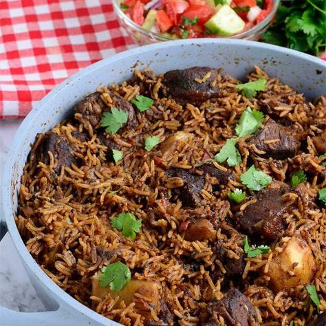 Kenyan Beef and Potato Pilau Healthy African Food Recipes, Pilau Masala Spices, East African Recipes Authentic, Pilau Recipe Kenyan, Kenyan Pilau Rice Recipe, Healthy African Food, How To Cook Pilau, Kenyan Meals, Kenyan Food Recipes