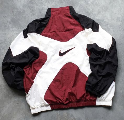 Nike Retro, Future Clothes, Casual Outfit Inspiration, Baggy Clothes, Men Stylish Dress, Guys Clothing Styles, Nike Vintage, Cool Outfits For Men, Swaggy Outfits