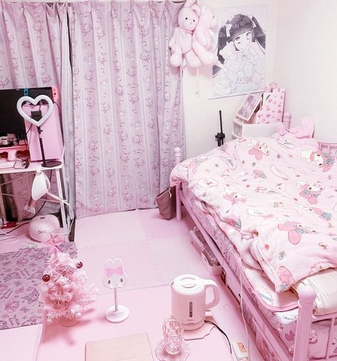 Kawaii Room Ideas, Kawaii Bedroom, Sanrio Stuff, Cute Room, 일본 패션, Jirai Kei, Girly Room, Cute Room Ideas, Pretty Room