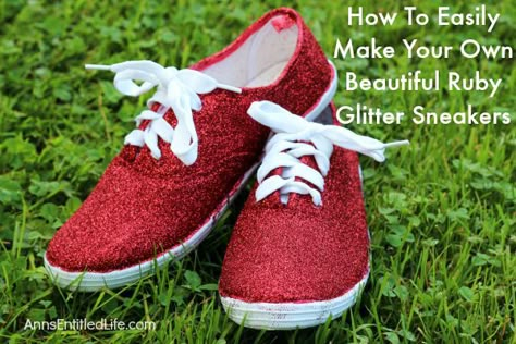 How To Easily Make Your Own Beautiful Ruby Glitter Slippers Diy Glitter Sneakers, Glitter Slippers, Red Glitter Shoes, Diy Glitter Shoes, Wizard Of Oz Decor, Dorothy Shoes, Wizard Of Oz Birthday, Dorothy Costume, Wizard Of Oz Party