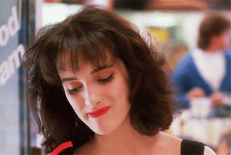 Winona Ryder Gif, Winona Ryder Heathers, Winona Ryder 90s, 90s Style Icons, Heathers Movie, Winona Forever, Veronica Sawyer, Best Friend Challenges, Christian Slater