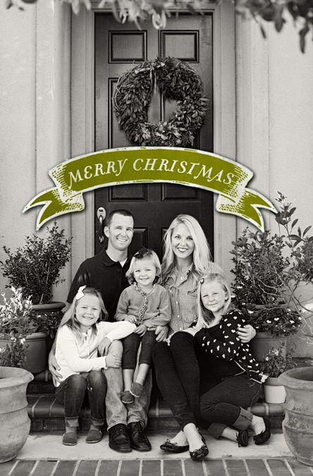 from McGee Life - LOVE this Christmas Card! So simple, elegant, B/W, etc. Front Porch Christmas Pictures Family, Front Porch Family Photos Christmas, Seasonal Pictures, Shoot Backdrop, Christmas Pic, Fall Minis, Kid Pics, Christmas Poses, Christmas Card Pictures