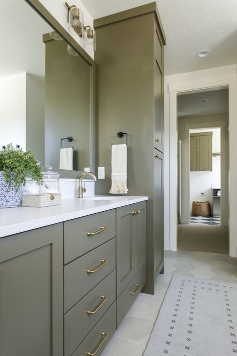 Sherwin Williams Vogue Green Cabinets, Sw 6173 Cocoon, Sherwin Williams Cocoon Paint Color, Sherwin Williams Cocoon Cabinets, Sherwin Williams Olive Greens, Sw Green Cabinet Color, Benjamin Moore Sparrow Cabinets, Cocoon Sherwin Williams Cabinets, Sherwin Williams Dried Edamame