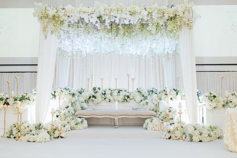 Pelamin Garden Theme, Pelamin Nikah Mewah, Wedding Throne Decoration, Pelamin Decoration, Pelamin Garden, Pelamin Kahwin, Wedding Throne, Wedding Rose Gold Theme, Pelamin Nikah