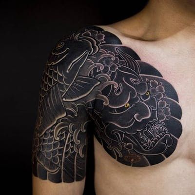 Hide Tattoo, Tato Irezumi, Tattoos Chest, Cover Tattoos, Bodysuit Tattoos, Tattoos Japanese, Wrist Tattoo Cover Up, Tattoo Diy, Black Tattoo Cover Up