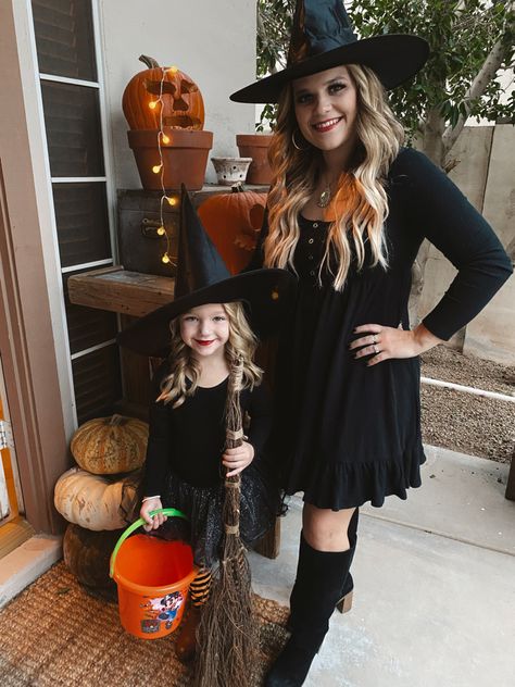 Family Witches Costume, Mommy Daughter Witch Costume, Family Witch Theme Costumes, Mom And Daughter Matching Costumes, Mom Daughter Witch Costume, Maternity Witch Costume, Mother Daughter Witch Costumes, Toddler Girl Witch Costume Diy, Mom And Daughter Witch Costumes