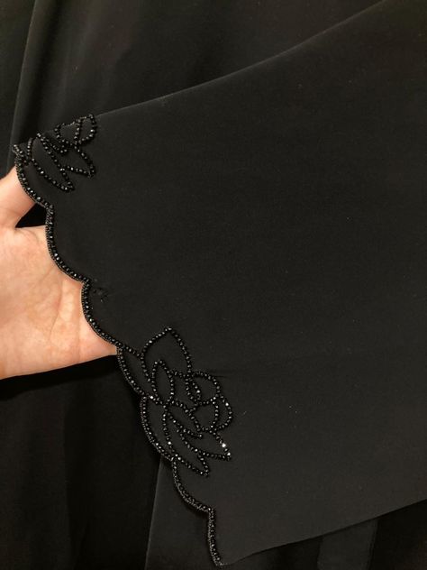 Beaded Abaya Designs, Abaya Embroidery Design, Embroidered Abaya, Simple Long Dress, Abaya Designs Latest, Embroidery Fashion Detail, Black Abaya, Hand Beaded Embroidery, Diy Embroidery Designs