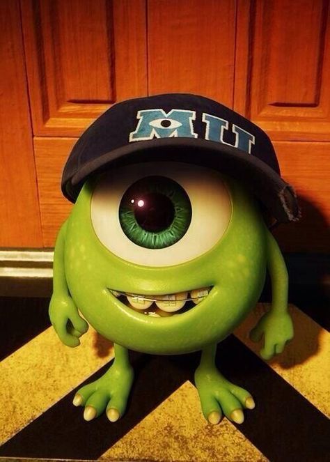 Baby mike wazowski!!! Best part of the movie <3 Baby Mike Wazowski, شركة المرعبين المحدودة, Lindo Disney, Disney Amor, Disney Mignon, Cute Disney Characters, Foto Disney, Kawaii Disney, 디즈니 캐릭터