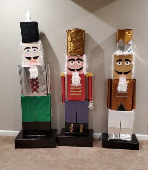 Nutcracker Present Tower, Cardboard Box Nutcracker Diy, Christmas Gift Stack, Nutcracker Gift Wrapping Ideas, Christmas Present Tower Ideas, Nutcracker Wrapping Ideas, Gift Towers Christmas, Christmas Tower, Nutcracker Crafts