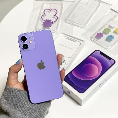 Iphone Accessories Gadgets, Προϊόντα Apple, Ringtones For Iphone, Fall Baddie, Iphone 11 Colors, Kawaii Iphone Case, Apple Smartphone, Apple Iphone Accessories, Purple Iphone Case