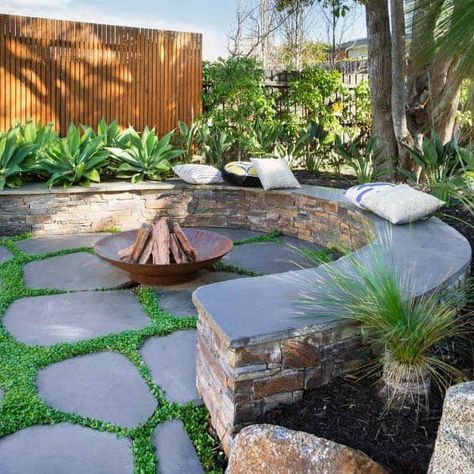 Top 50 Best Fire Pit Landscaping Ideas - Backyard Designs Fire Pit Landscaping Ideas, Best Fire Pit, Paver Fire Pit, Backyard Layout, Fire Pit Landscaping, Cool Fire Pits, Backyard Designs, Best Perennials, Fire Pit Area