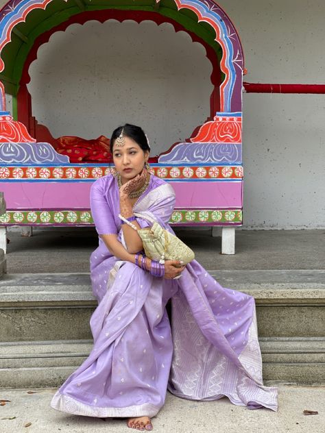 wearing vintage lilac banarasi silk saree Lavendar Saree Looks, Lilac Silk Saree, Fancy Clothing, Saree Looks, Vintage Lilac, Banarasi Silk Saree, Rainbow High, Saree Look