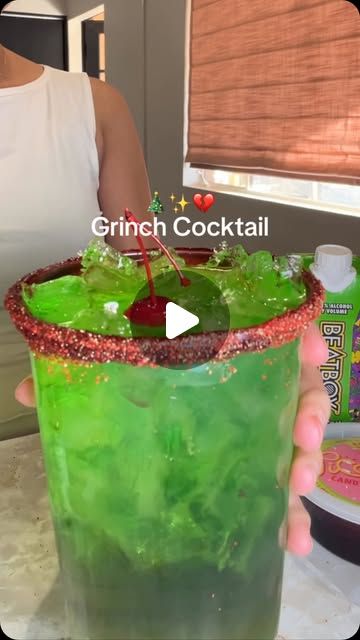 Picakidz on Instagram: "🎄 drink with caution! It taste just like green apple 🥴 #grinchcocktail #thegrinch 

#beatbox #greenapplebeatbox #buzzball #forbiddenapplebuzzball #cocktail #drink #drinkideas #chamoy #cherry #christmas #christmasdrink #reels" Cherry Christmas, Like Green, Cocktail Drink, Buddy The Elf, Alcohol Recipes, Christmas Drinks, Green Apple, The Elf, Grinch