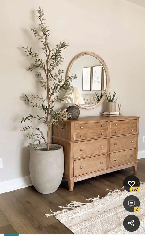 Circle Wall Shelf, Dresser In Living Room, Wood Deco, Modern Farmhouse Dining Room, Modern Farmhouse Bedroom, Modern Farmhouse Dining, Wall Shelf Decor, Dresser Decor, Farmhouse Dining Room