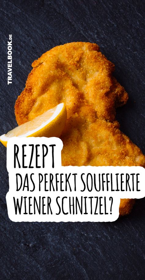 Im Staffel-Finale von „Kitchen Impossible“ am Sonntagabend trat Tim Mälzer zum fünften Mal gegen den renommierten Berliner Koch Tim Raue an. Erstmals in der Geschichte der beliebten Vox-Sendung mussten beide dasselbe Gericht nachkochen: Wiener Schnitzel mit Kartoffelsalat. Doch was so einfach klingt, entpuppte sich für die beiden Köche als eine der größten Herausforderungen, denen sie sich je bei „Kitchen Impossible“ stellen mussten. TRAVELBOOK verrät, warum sich Raue und Mälzer so schwertaten u Wienerschnitzel Recipe, Der Wienerschnitzel Chili Recipe, Austrian Schnitzel, Wiener Snitzel, German Weiner Schnitzel Recipe, Party Food, Austria, Grilling, Food And Drink