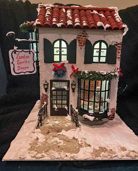 It's the season for making miniature Christmas houses! Please join us with your own paper craft creations! Miniature Christmas House, Diy Christmas Village Houses, Lush Christmas, Christmas Diorama, Diy Christmas Village, Christmas Houses, Pottery Houses, Christmas Village Houses, Glitter Houses