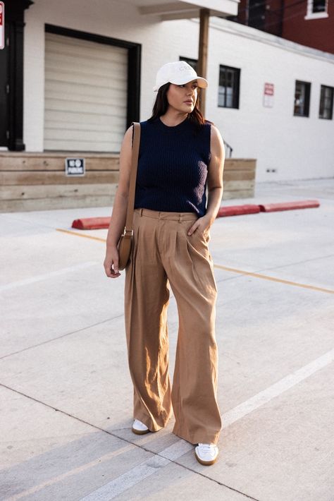 Wide Leg Trousers, pt. 2 | kendi everyday How To Style Wide Leg Pants Winter, Gray Wide Leg Trousers Outfit, Relaxed Trousers Outfit, Brown Trousers Outfit Casual, How To Style Trousers, Wide Leg Pants With Sneakers, Wide Leg Trousers Outfit Casual, Brown Trousers Outfit, Wide Leg Pants Winter