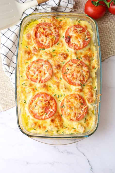 Chicken And Tomato Casserole, Chicken Potatoes Onions Casserole, Chicken Potatoes Tomatoes, Chicken Potato Tomato Bake, Chicken Potato Onion Bake, Chicken Potato Casserole Recipes, Chicken Tomato Casserole, Potato Tomato Recipe, Potato And Chicken Casserole