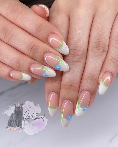 Elevating the classic French tip with a touch of floral charm! 🌸💅🏻 Embrace simplicity and sophistication with these delicate flower nail art designs. • • Products used: @kupainc’s EnrichRX & gloss top coat @gelishprofessional’s “Arctic Freeze” @dndgel’s “Soft Tulips” @mpa_onlinestore’s gel art palette • • #frenchnails #nailart #floralnails #naturalnails #longnails #getklawed #480nails #602nails #aznails #aznailsalon #phxnails #smallbusiness #nailsmagazine #tempe #chandler #nails #nailsofin... Tulip Nail Art, Flower Nail Art Designs, Classic French Tip, Tulip Nails, Art Palette, Gel Art, Flower Nail, Flower Nail Art, Floral Nails