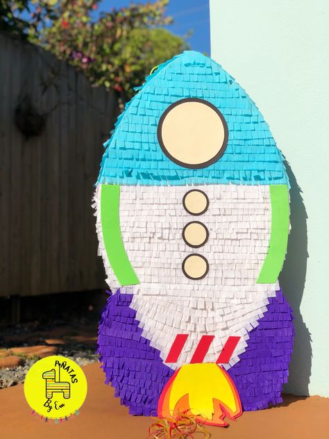 Lightyear Party, Buzz Lightyear Birthday Party, Buzz Lightyear Party, Buzz Lightyear Birthday, Baby Collage, Toy Story Baby, Birthday Pinata, Piñata Ideas, Toy Story Buzz Lightyear