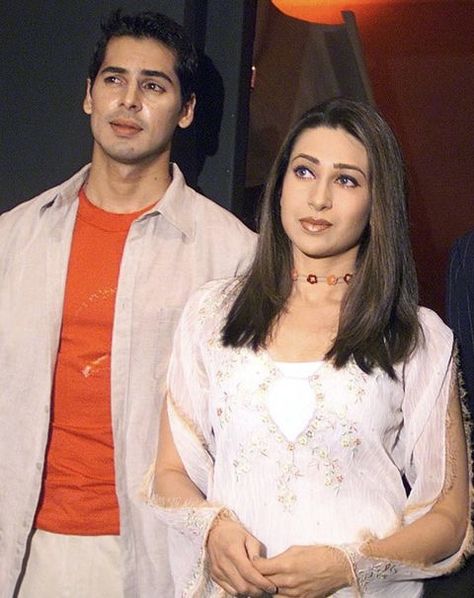 Dino Morea 90s, Dino Morea, Jab We Met, Bollywood Retro, Karishma Kapoor, Bollywood Aesthetic, Jake Peralta, Rose Varieties, 9 December