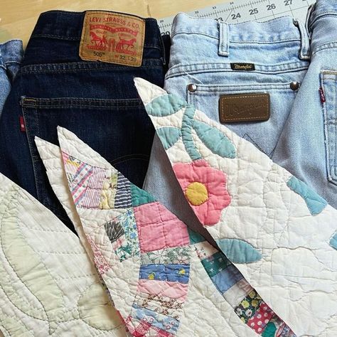 Aurora Draper Milstein on Instagram: "Each pair of vintage quilt panel jeans is unique and celebrates the story of a quilter from long ago. The quilt panel creates a subtle barrel leg shape, and the vintage jeans are perfectly worn in already. What will your story be? New jeans coming this week to Etsy or order custom ones. Quiltsandclogs.com or link in bio.   #quiltsandclogs  #madeincolorado #vintagestyle #bohostyle #grandmillenial #coastalcowgirl  #anthrpologie #freepeople #vintagequilt #vintagequiltcoat  #coastalcowgirl #etsyfashion #grannystyle #upcycle #slowfashion" Diy Barrel Jeans, Diy Bell Bottom Jeans, Quilt Jeans, Quilted Jeans, Tea Towels Crafts, Clothing Makeovers, Panel Jeans, Quilt Panels, Jean Quilt