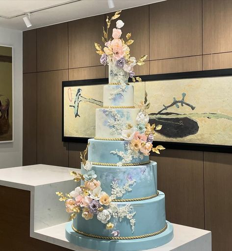 Cakes By Mannix 黃欽榮 (@cakesbymannix) • Instagram photos and videos Wedding Cake 5 Tier, Wedding Thank You Wording, 5 Tier Cake, Cake 5, Android App Design, Couture Cakes, Bolo Fake, Tier Cake, Wedding Cake Decorations