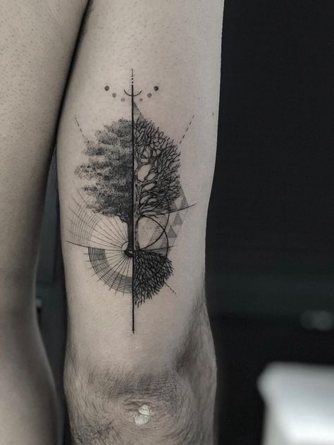 Tree of life #blackandgrey #blackwork #Black #treeoflife #ink #nyc #Tattoodo #alianilercel | By Ali Anıl Erçel | Done at artsx | Feb 20th 2019 | 880873 Earthy Tattoos Nature, Botanisches Tattoo, Tattoos Nature, Earthy Tattoos, Earth Tattoo, Sacred Geometry Tattoo, Tattoo Now, Tree Of Life Tattoo, Cool Tattoos For Guys