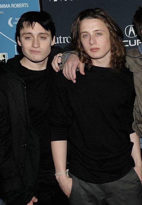 Rory Culkin And Kieran, Rory And Kieran Culkin, Culkin Brothers, Queer Haircut, Rory Culkin, Kieran Culkin, Scott Pilgrim Vs. The World, Ideal Boyfriend, Vs The World