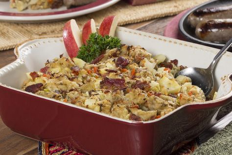 Are you looking for the perfect side dish to pair with your favorite pot roast or German sausages? Try our Old-Fashioned German Stuffing! This hot and hearty stuffing is loaded with fresh sauerkraut, crumbled bacon, and rye bread! German Stuffing, Mr Food, German Food Authentic, Rye Bread, Stuffing Recipes, Food Test, European Food, Perfect Side Dish, Veggie Sides