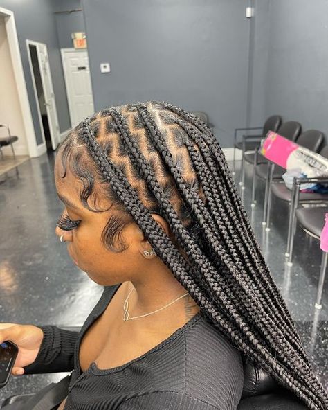 The It Girls, Box Braids Hairstyles For Black Women, Braids Hairstyles Pictures, Cute Box Braids Hairstyles, Protective Hairstyles Braids, Pretty Braided Hairstyles, It Girls, Girls Hairstyles Braids, Dope Hairstyles