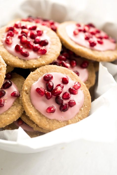 Brown Sugar Shortbread Cookies With Pomegranates | Truffles and Trends Pomegranate Desserts, Rosh Hashanah Desserts, Sugar Shortbread Cookies, Pomegranate Cookie, Pomegranate Dessert, Brown Sugar Shortbread, Yalda Night, Simple Desserts, Pomegranate Recipes