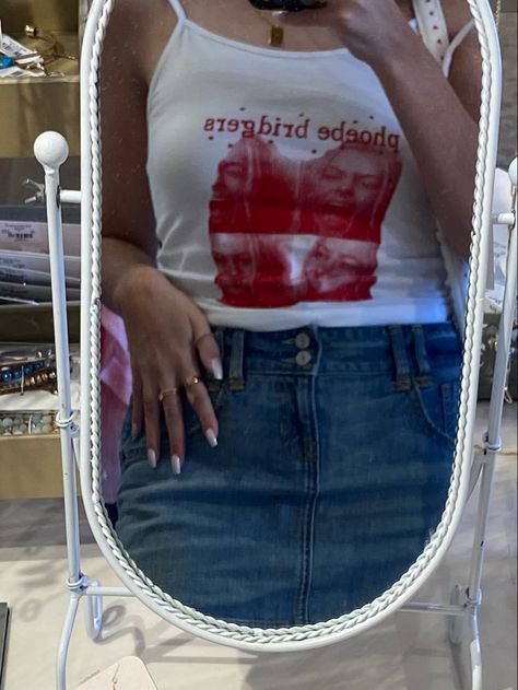 Phoebe Bridgers Nails, Phoebe Bridgers Outfit, Phoebe Core, Phoebe Bridgers, Nails Summer, Fit Check, Her Hair, Fashion Inspo, Nails