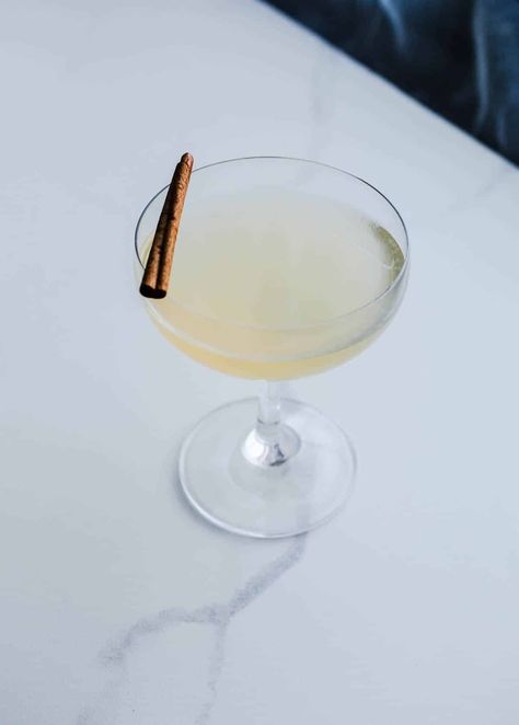 With only 3 ingredients this Cinnamon Tequila Sour will be your new favorite drink! A perfect cocktail for fall and winter. Tequila Sour, Cinnamon Cocktail, Cinnamon Simple Syrup, Silver Tequila, Sour Cocktail, Winter Cocktails, Sour Taste, Fall Cocktails, Tequila Cocktails