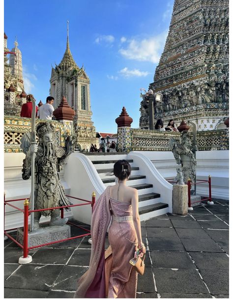 Thai Photoshoot, Negara Thailand, Thai Aesthetic, Thai Outfits, Bangkok Outfit, Thailand Dress, Chinese Princess, Ancient Chinese Clothing, Adobe Lightroom Photo Editing