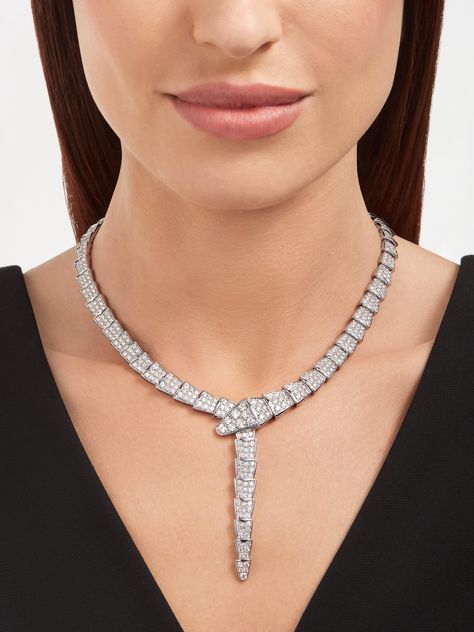 Serpenti Viper Necklace Serpenti Viper Necklace, Bvlgari Necklace, White Gold Diamond Necklace, Graff Diamonds, Bvlgari Serpenti, Fancy Necklace, Best Friend Jewelry, Gold Diamond Necklace, Couple Jewelry