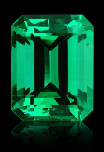 Colombian Emerald Cut | by Diego Rodriguez Acosta on Flickr Glam Barbie, Verde Smeraldo, Ruby Rings, Emerald Rings, Emerald Gem, Ruby Pendant, Colored Stone, Colombian Emeralds, Ruby Earrings