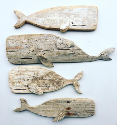 Whales Koti Diy, Driftwood Fish, Deco Marine, Driftwood Diy, Wooden Whale, Driftwood Art Diy, Driftwood Projects, Driftwood Decor, Wooden Fish