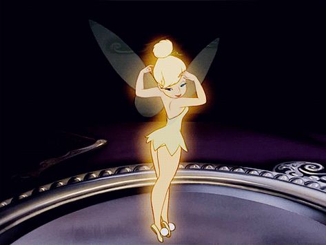 Tinkerbell! Fairies Gif, Tinkerbell Wallpaper, Ahri Wallpaper, Summer Magic, Alternative Disney, Animation Cel, Disney Icons, Disney Gif, Fairy Artwork