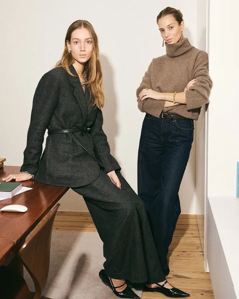 Cecilie Moosgaard, Amalie Moosgaard, Women Ceo, Smart Casual Women, French Girl Chic, Corporate Fashion, Intelligent Women, Professional Portrait, Dark Jeans