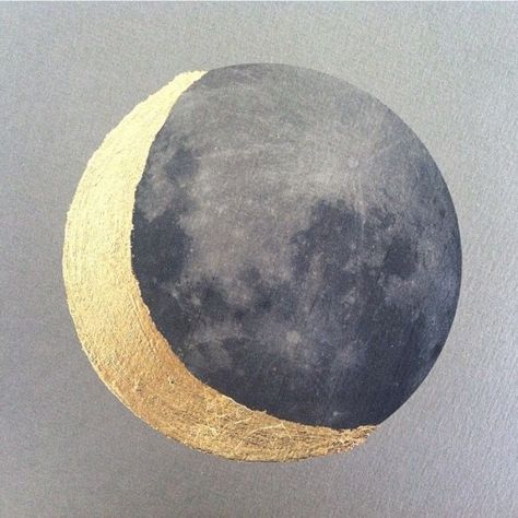 Unique Art Projects, Gold Leaf Art, Moon Illustration, Moon Painting, Trippy Art, Moon Art, New Moon, Medium Art, Painting Inspiration