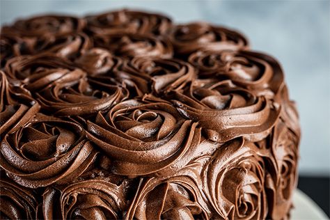 Chocolate Buttercream Frosting  | Domino Sugar Fluffy Buttercream Frosting, Icing Recipes, Chocolate Frosting Recipes, Cake Filling, Family Desserts, Sugar Recipes, Savory Foods, Frosting Tips, Chocolate Buttercream Frosting